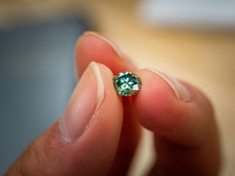 gadai berlian jakarta selatan